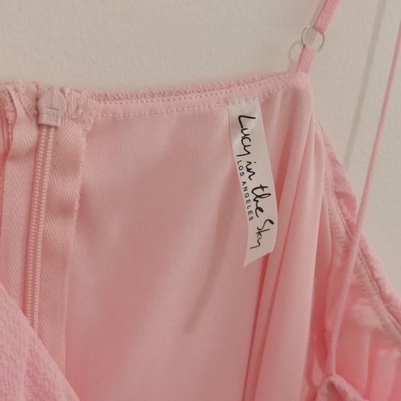 🌸 Pink Ruched Dress 🌸 - Picture 5 of 6